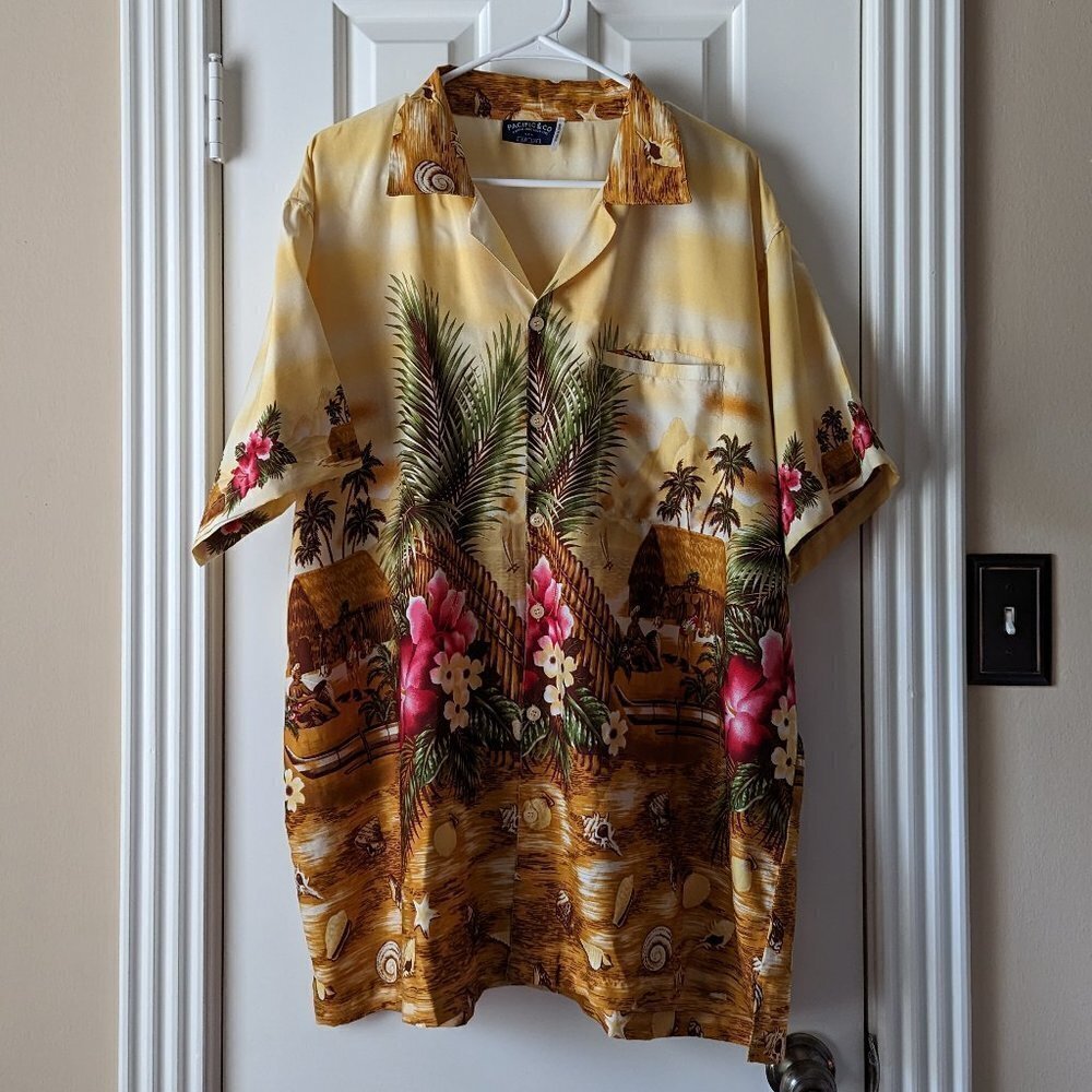 Pacific & Co XL yellow Hawaiian print men’s short sleeve button …
